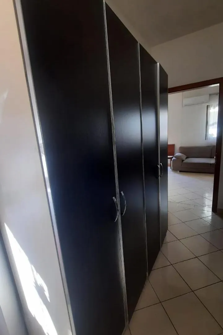 Crew Hostel 2 Tirana